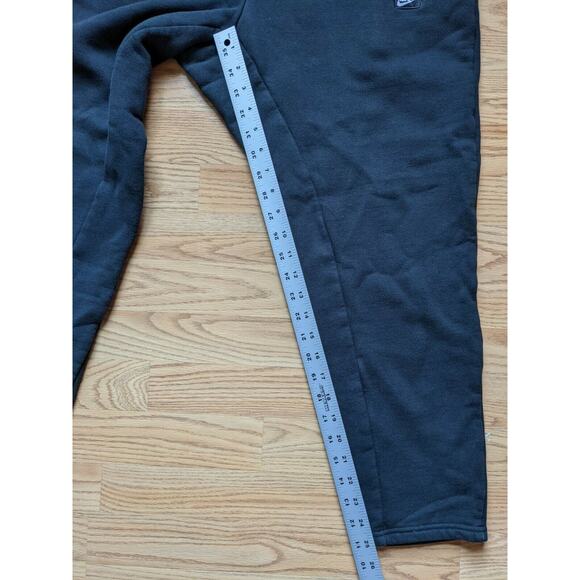 Nike Athletic Sweatpants Black Size XL Athletic Pants 16W 25 Inseam - Picture 9 of 11